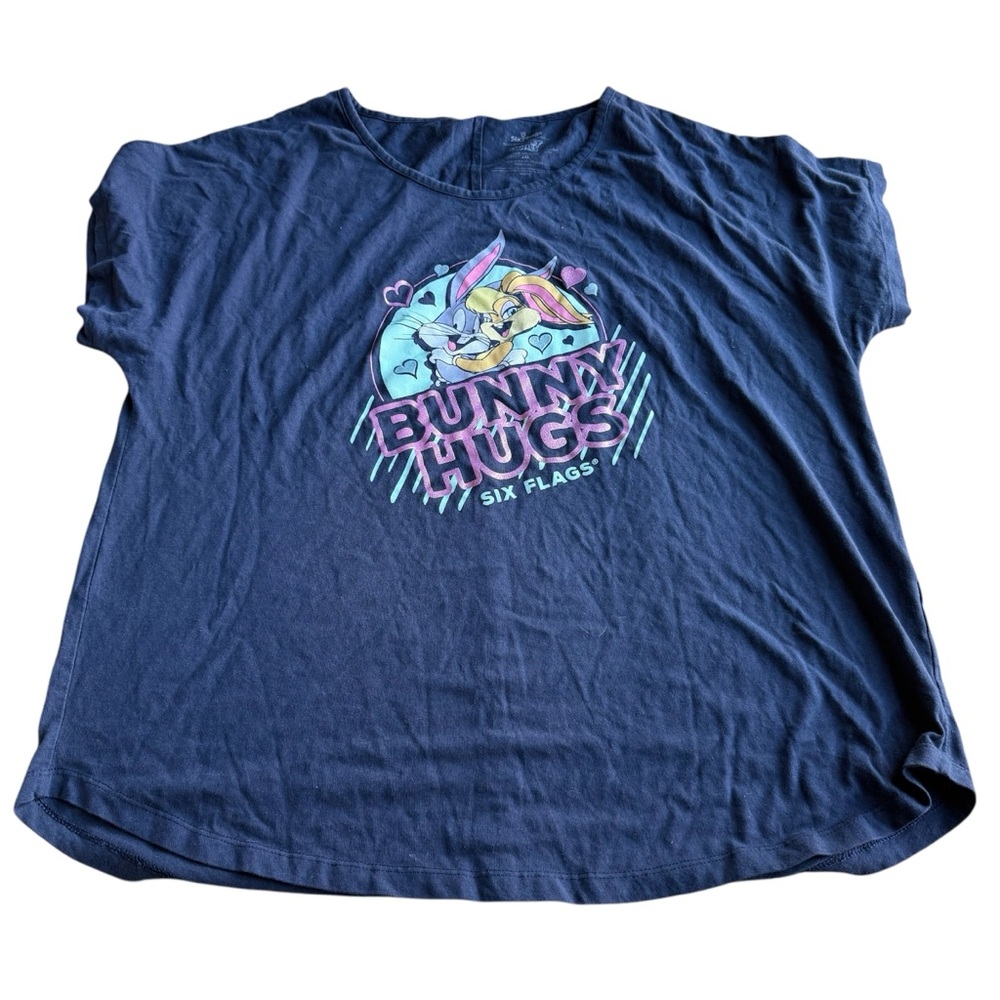 Looney Tunes Women’s Blue Bunny Hugs T-Shirt Size 2XL Comfort
